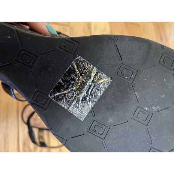 Chaps women's Black Wedge snake print ankle strap Sandals Size 5.5 - Picture 8 of 8